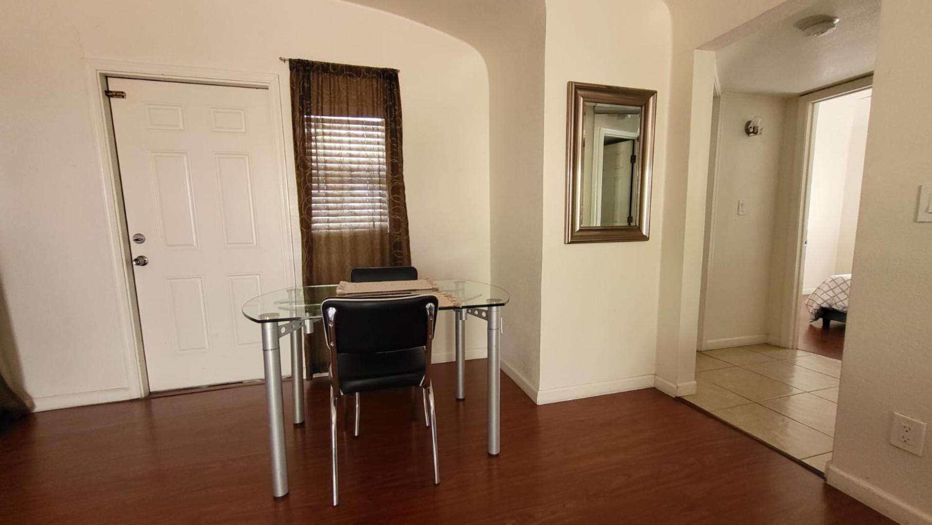 U1 - Entire 2 Bedroom Apt In Dt Phx With Pkg Phoenix Exteriér fotografie